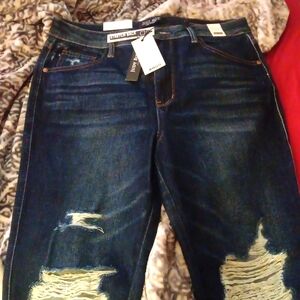 Judy Blue Women's dark blue distressed jeans size 13/31 never worn New with tags